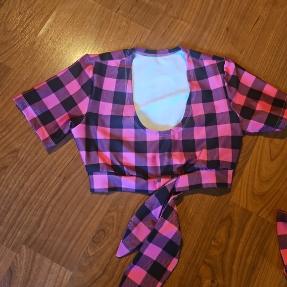 Twin Peaks XS Lumberjill Breast Cancer Crop Top - Picture 3 of 7